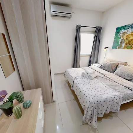 Urban Family Retreat Modern With Bbq Apartment San Ġiljan